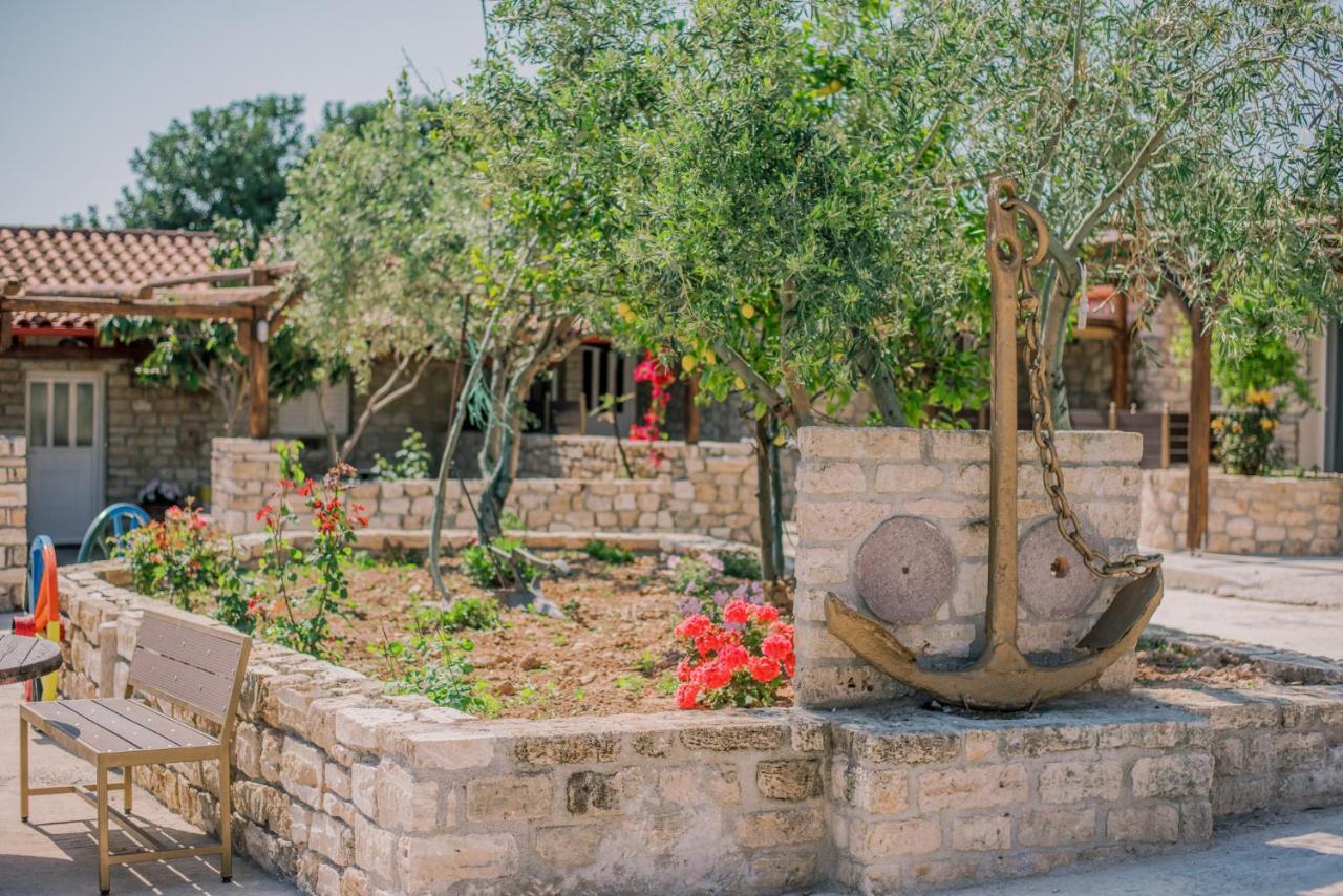 Acrocorinth Apartments Exterior foto